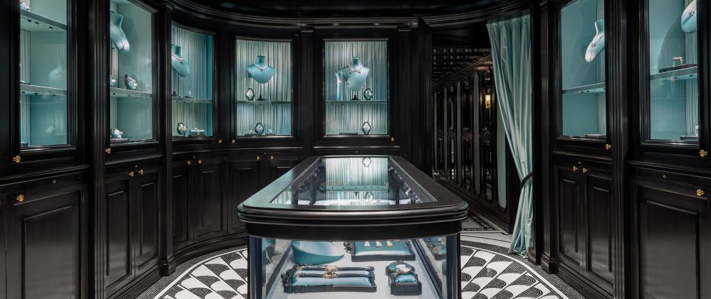 Gucci launches its first high jewelry collection and opens first store in Paris