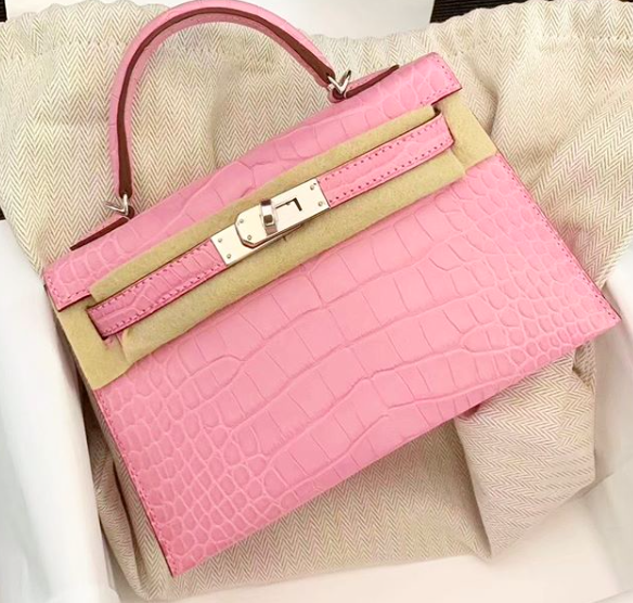 Bubblegum pink outlet bag